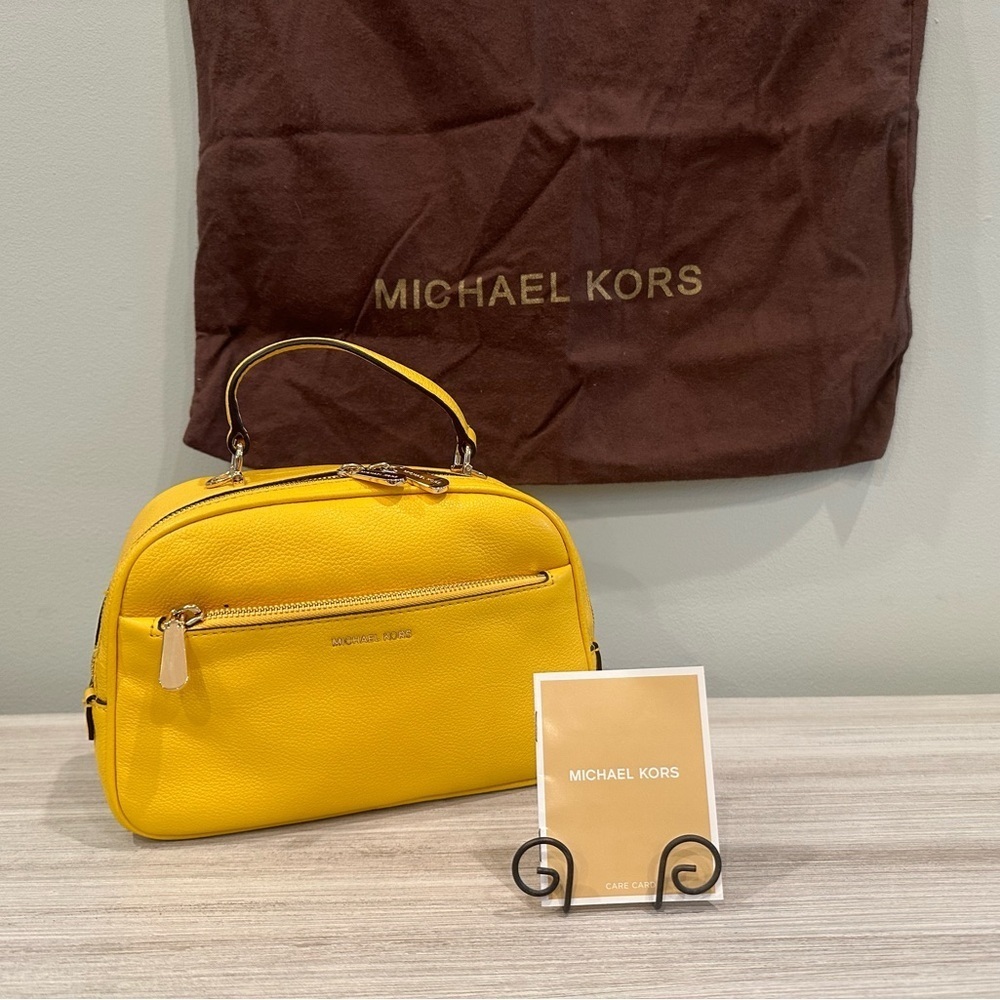 Michael Kors Luka - Sold Out EUC